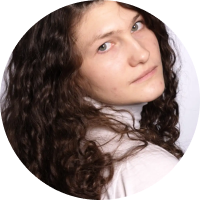 Лариса Волкова