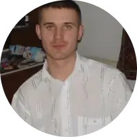 Олег Петров