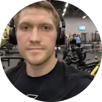 Денис Фролов